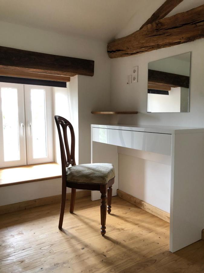 The Walnut Tree Chambre D'Hotes Le Dorat Εξωτερικό φωτογραφία